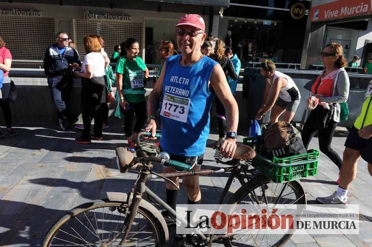 2.000 personas marchan contra el cáncer en Murcia