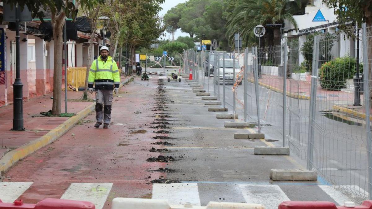 Las obras comenzaron hace pocos días en la avenida Miramar de es Pujols