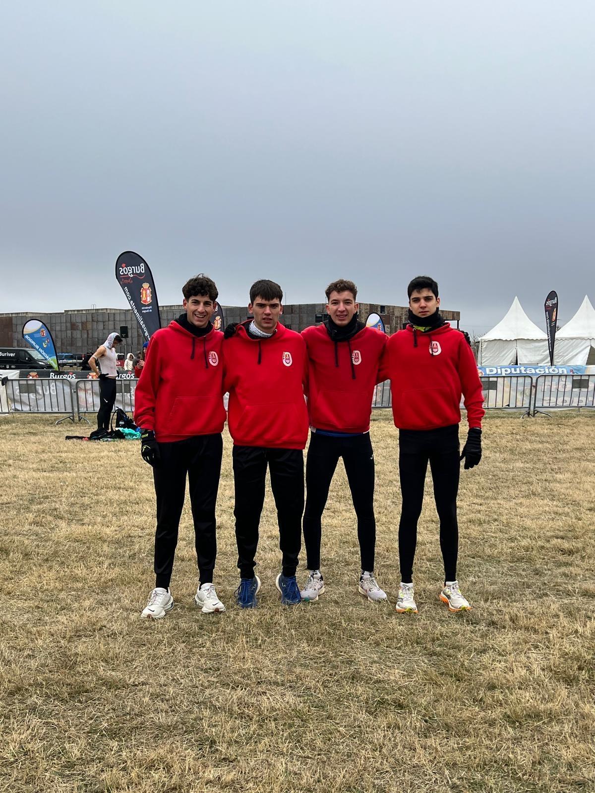 L’equip Sub23 de l’Avinent Manresa: Gonçalo José Sousa, Pol Camprubí, Iassin L’Aziri i Jofre Roca