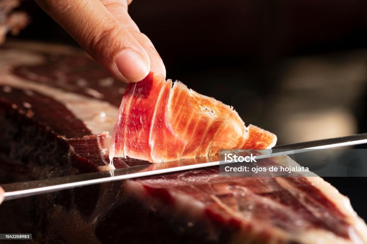 Cómo cortar el jamón ibérico