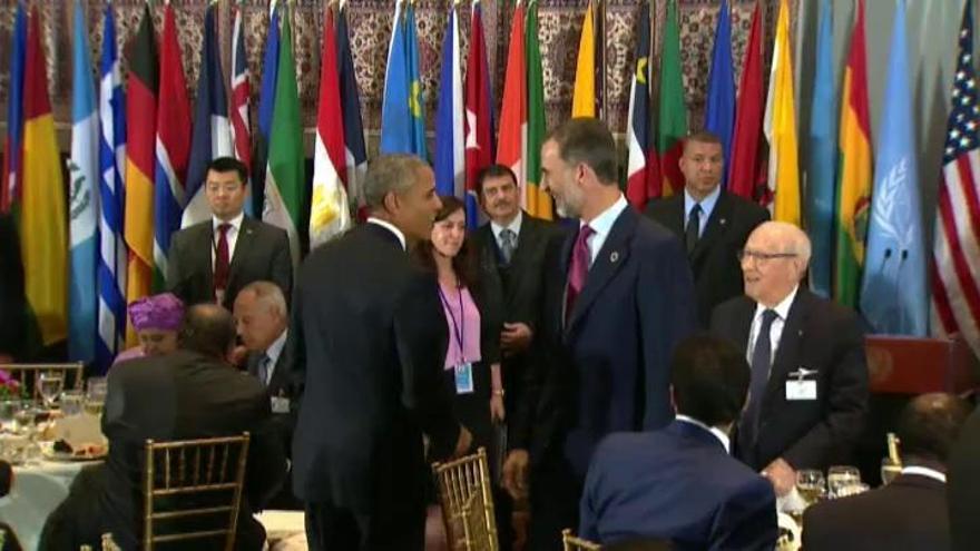 El Rey saluda a Obama en la Asamblea de la ONU