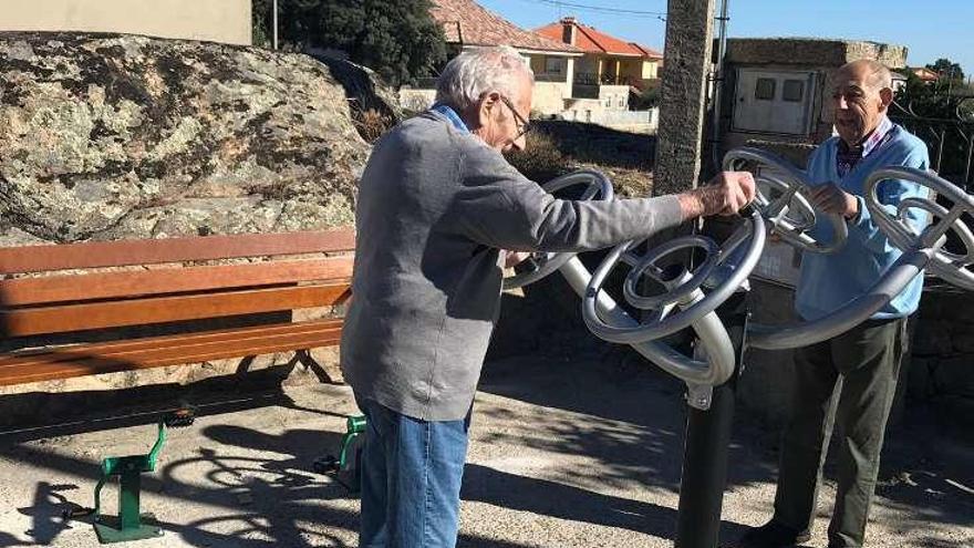 Los volantes adaptados en el nuevo parque biosaludable.