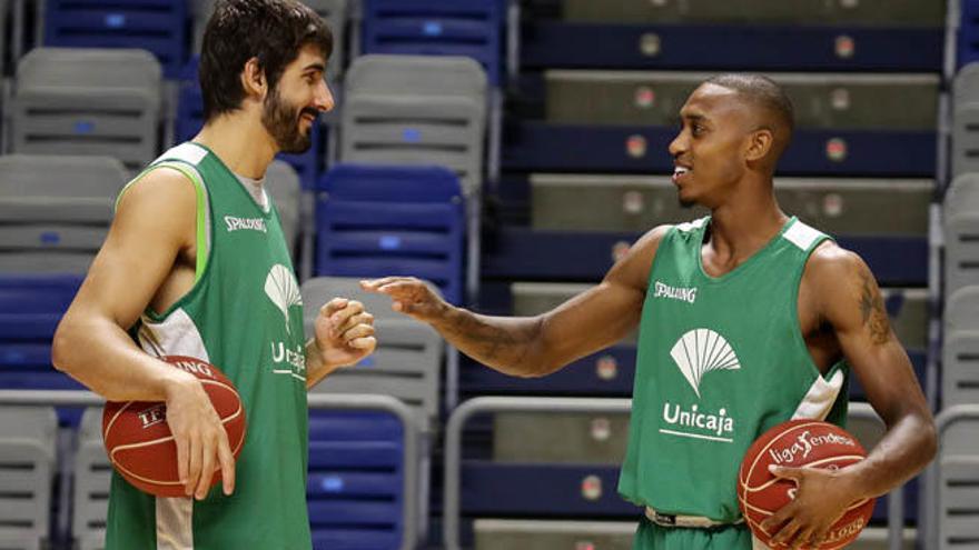 Dani Díez y Jamar Smith, en el Martín Carpena.