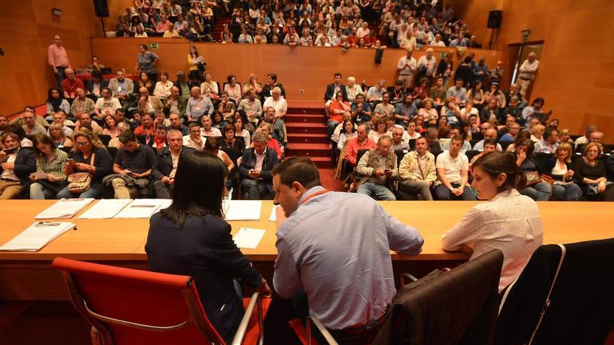 Asistentes al &quot;congresillo&quot; de Pontevedra del pasado domingo