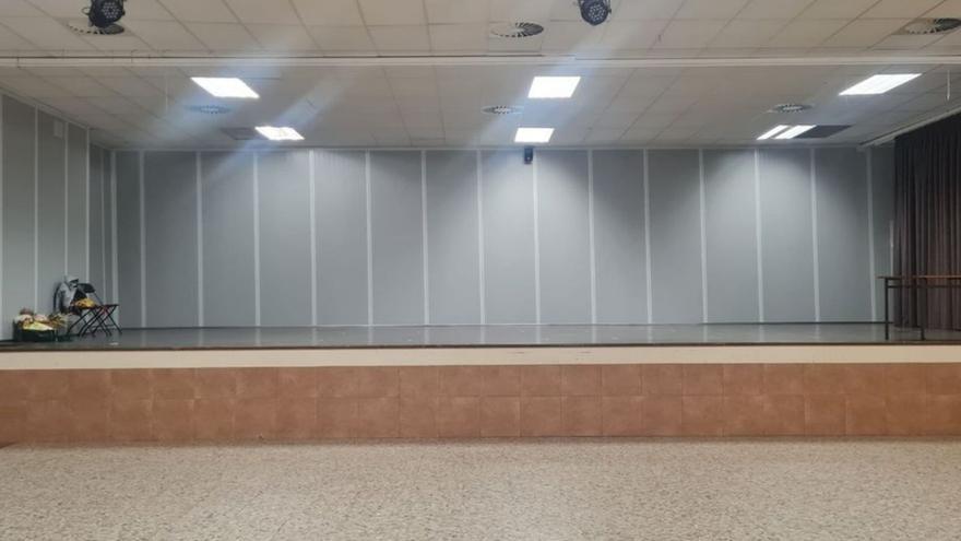 Se han instalado chapas sándwich microperforadas. | SERVICIO ESPECIAL