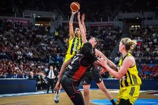 El Fenerbahçe deixa l'Spar Girona fora de la final de l'Eurolliga (76-59)