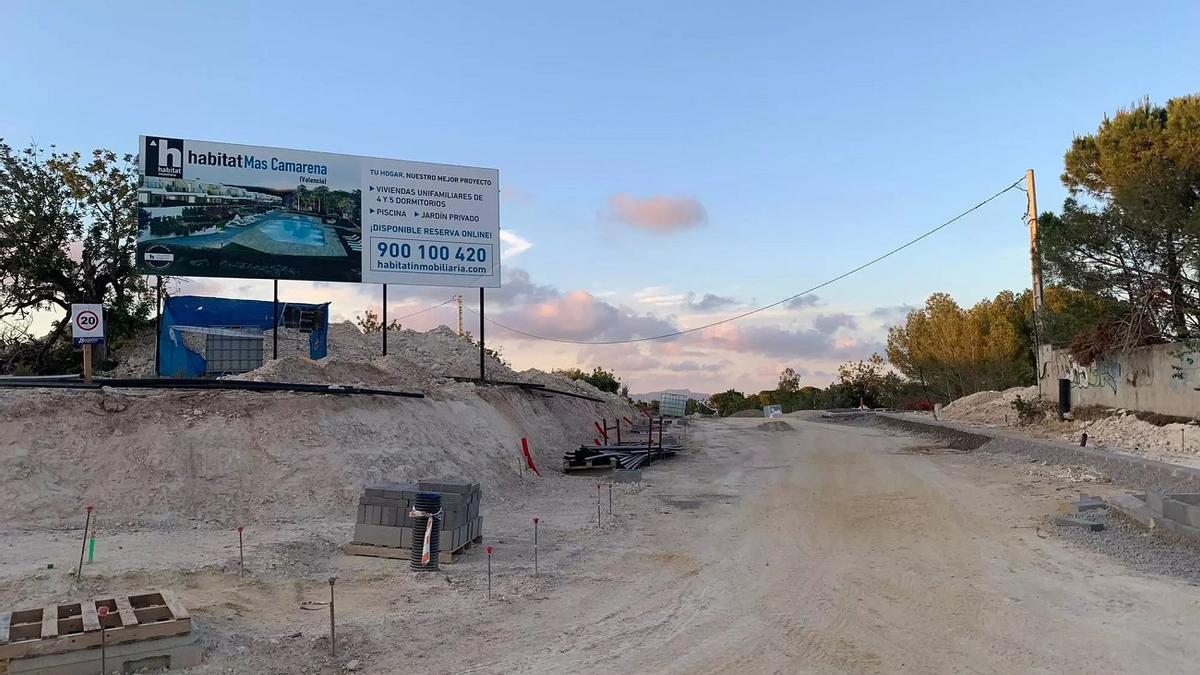 Promoción urbanística en Mas Camarena junto a las trincheras encontradas en Bétera de la Línea Inmediata, en una imagen de archivo,