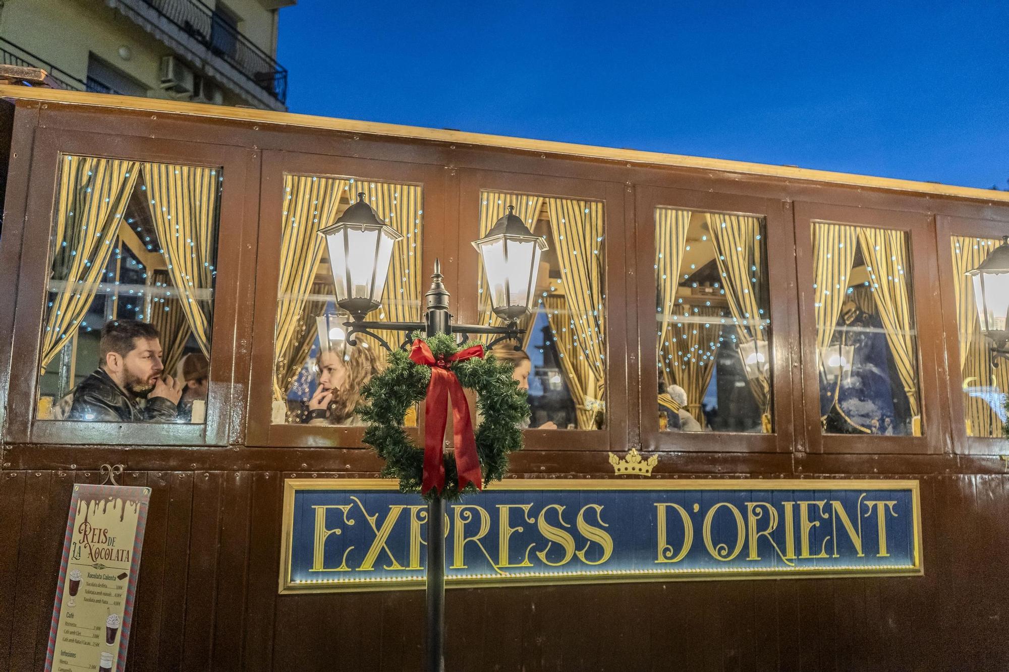 Sant Fruitós obre la pista de gel i el Mercat de Nadal