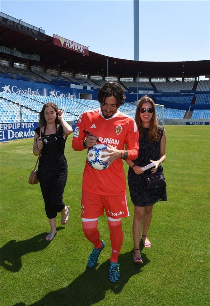 Presentación de Cristian Álvarez