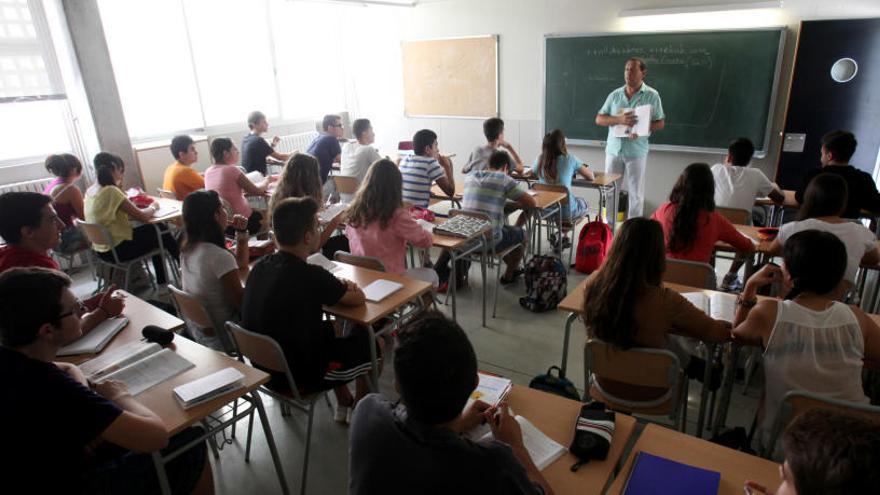 El acoso al profesor en las redes y las acusaciones falsas lideran las quejas