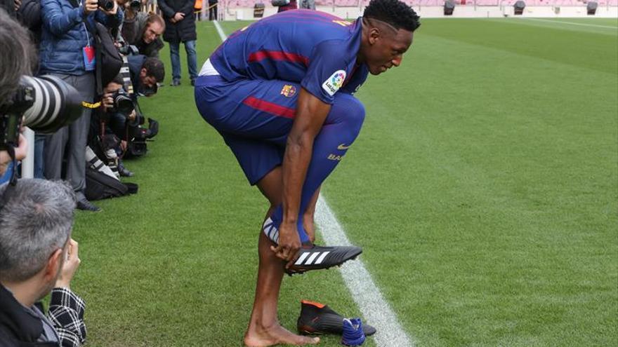 El Barça presenta a Mina en la previa del partido en Anoeta