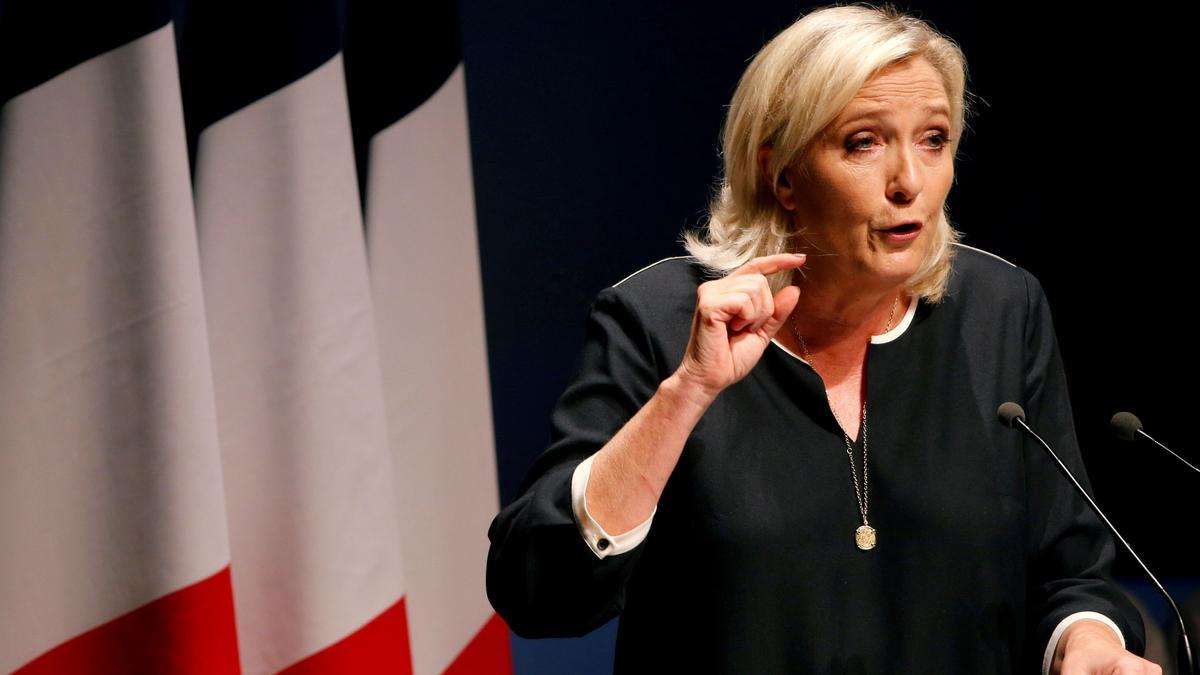 La líder del partido de extrema derecha francés, Marine Le Pen.