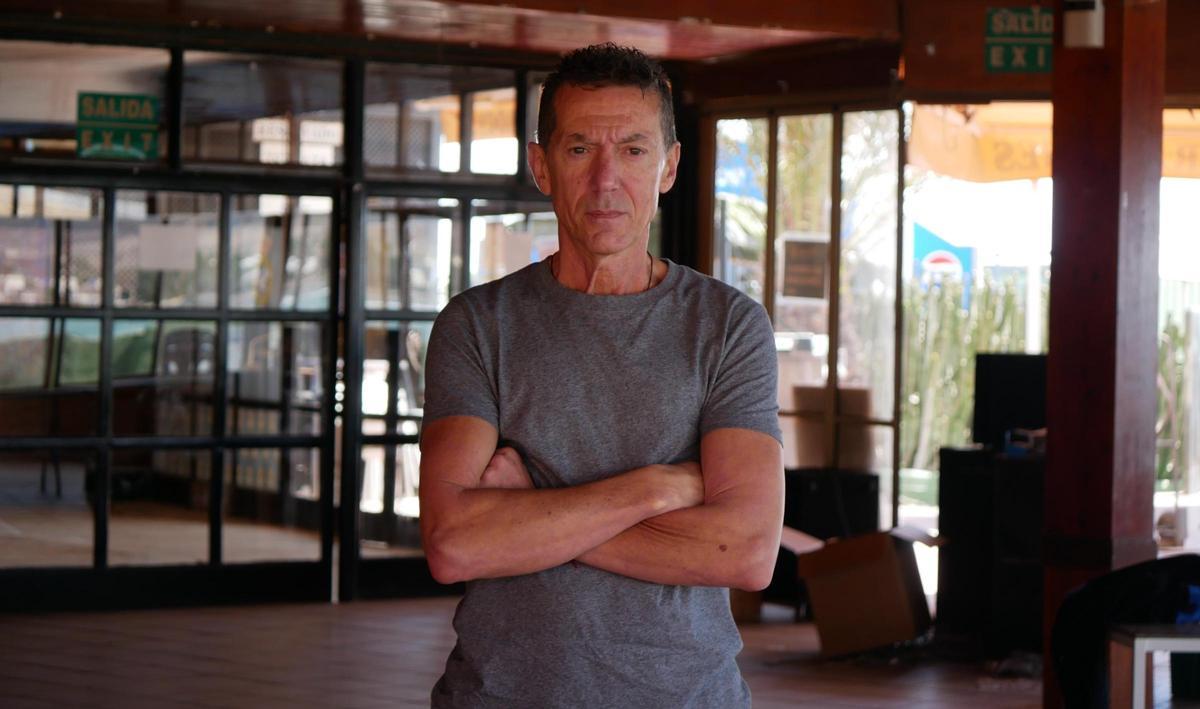 Paco Sánchez López, jefe de sala del Restaurante Aeroclub.