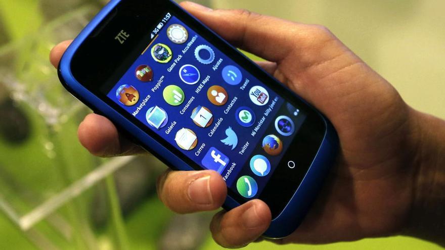 Seis de cada diez internautas murcianos declara que utiliza el móvil en sus compras
