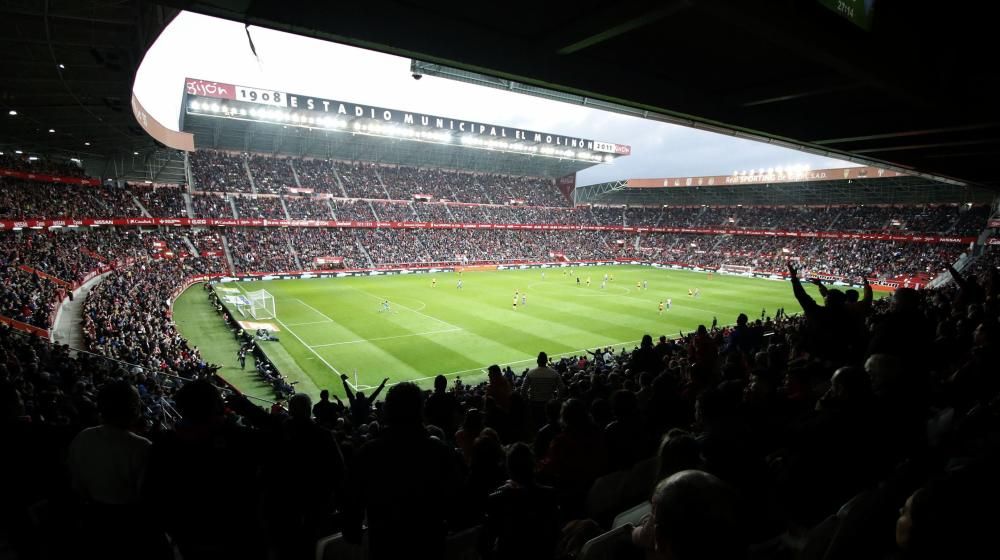 El partido entre el Sporting y el Málaga, en imágenes