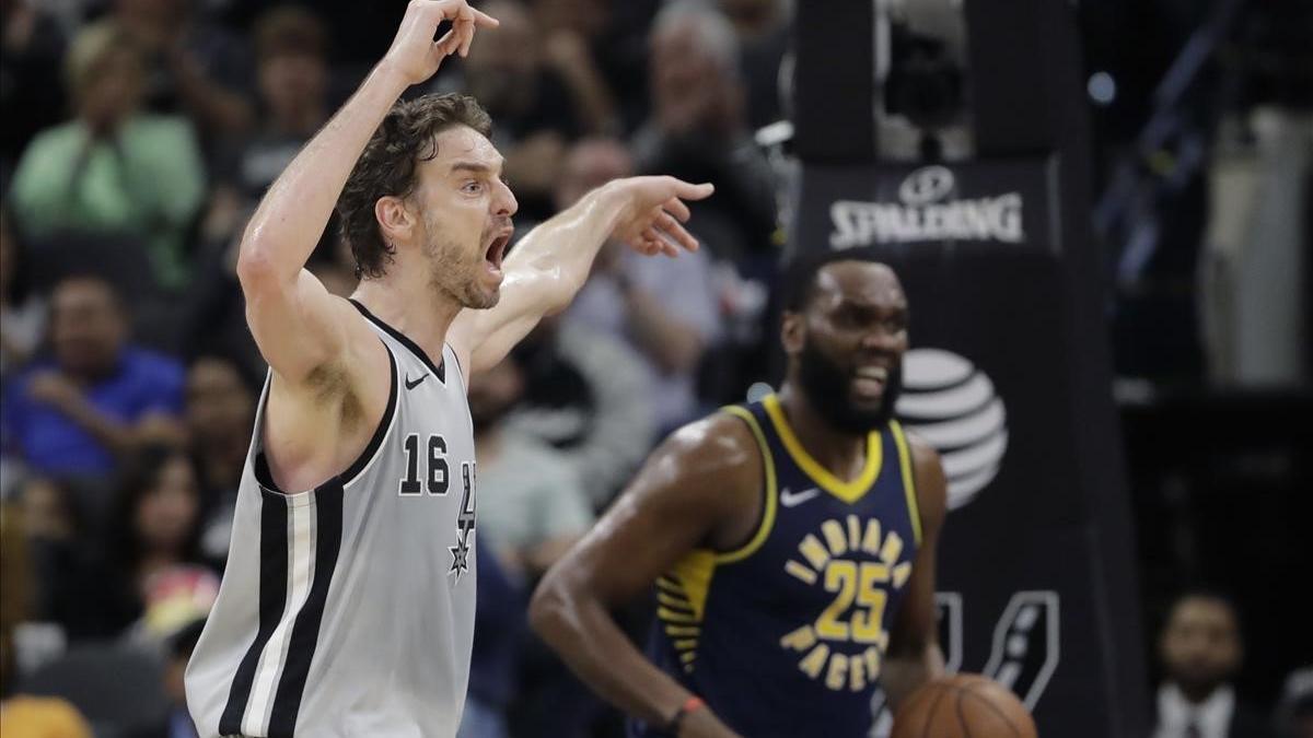 Pau Gasol durante el partido de esta madrugada ante los Pacers de Indiana