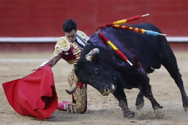 Feria de Fallas: La corrida del 16 de marzo en imágenes