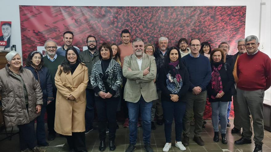 El PSOE en Villena presenta una candidatura que aspira a la mayoría absoluta