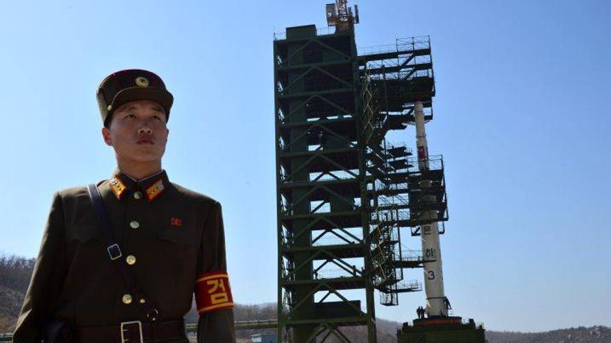 Corea del Norte fracasa en el lanzamiento de un cohete de largo alcance