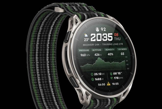 Amazfit lanza en Europa el Cheetah 2 Ultra, un reloj orientado al trail de larga distancia