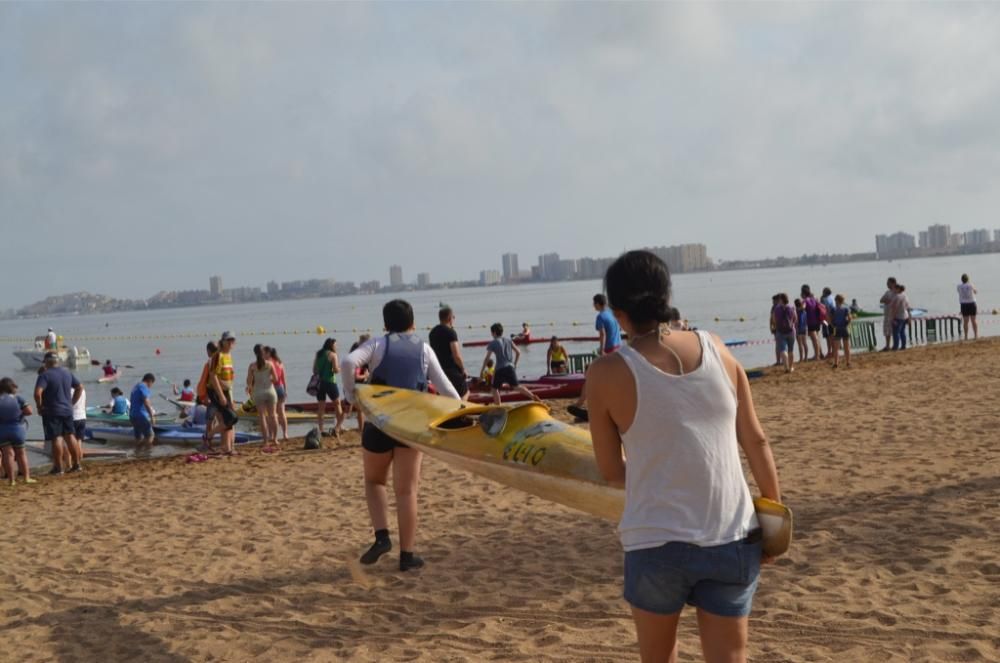 Liga Autonómica de Piragüismo en Playa Paraíso