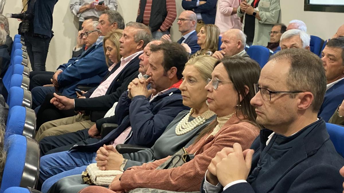 Representantes de Ceal durante el acto de inauguración de Iberovinac.