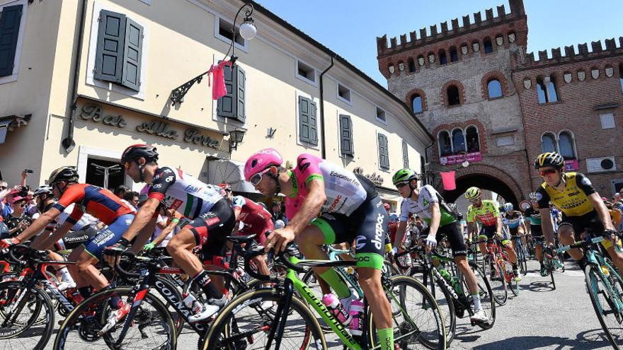 El pelotón en el Giro de Italia.