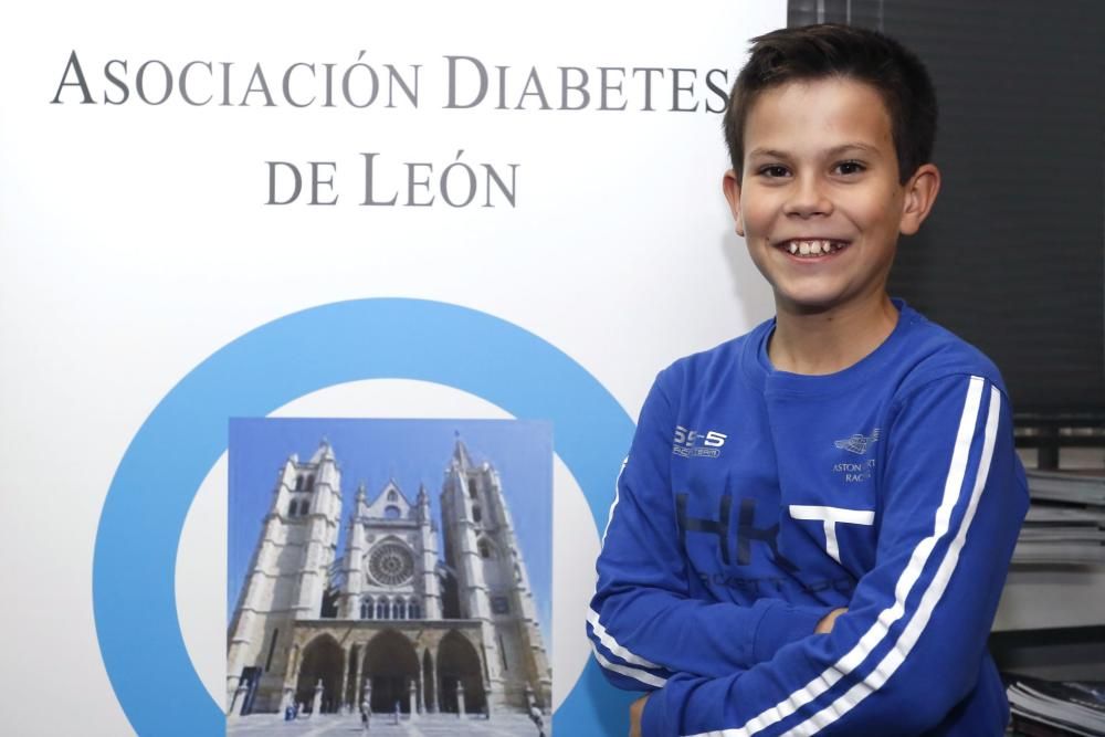 Jóvenes explican su día a día con la diabetes