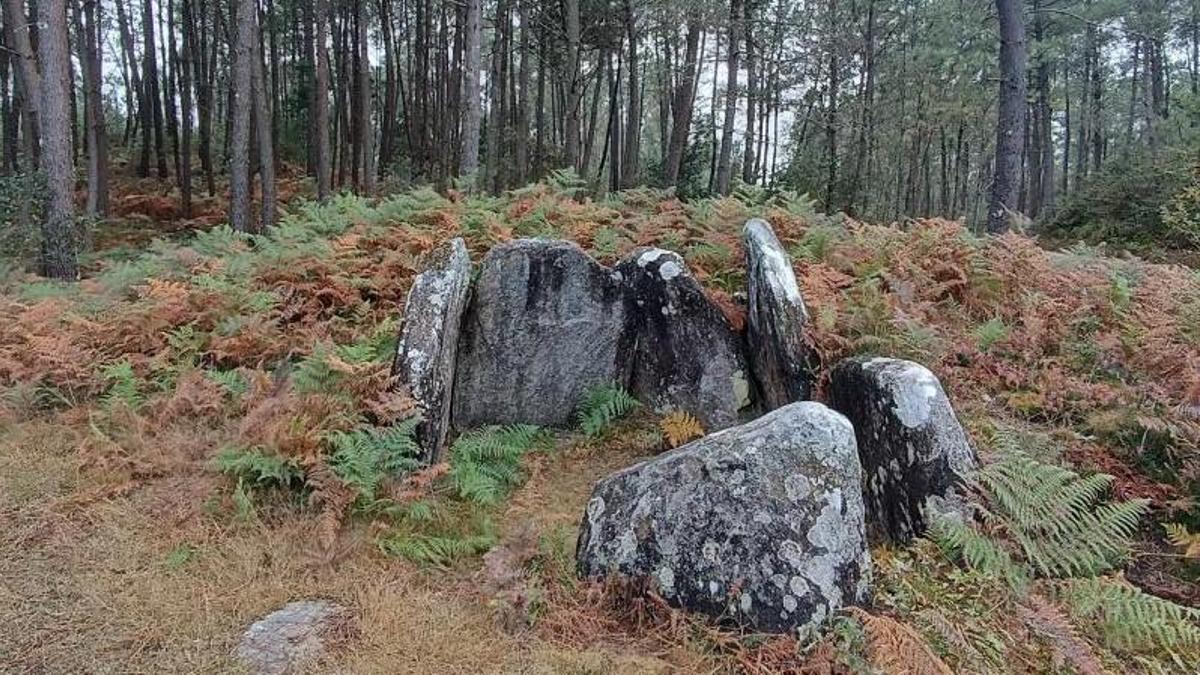 La Mámoa do Rei, en Monte Penide, punto de partida de la ruta del domingo.