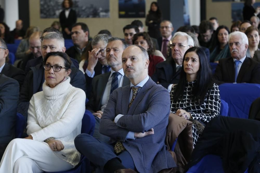 se El foro aborda los retos que plantea el corredor atlántico a las terminales portuarias