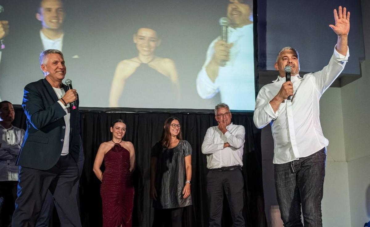 Dos capellans culers i el xef bromista