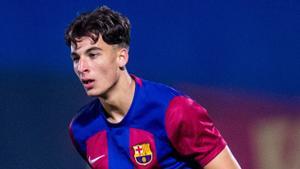 Guille Fernández, el jugador del Barça Atlétic que debutó en Pamplona contra el Osasuna Promesas.