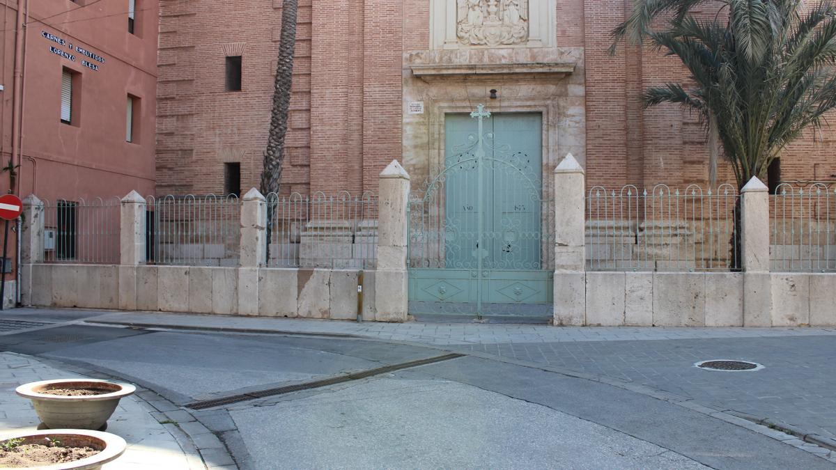 El Ayuntamiento de Almàssera mejora la accesibilidad a la Iglesia Parroquial del municipio.