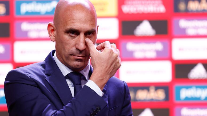 Rubiales se compró un Porsche en República Dominicana una semana antes de la redada en la RFEF