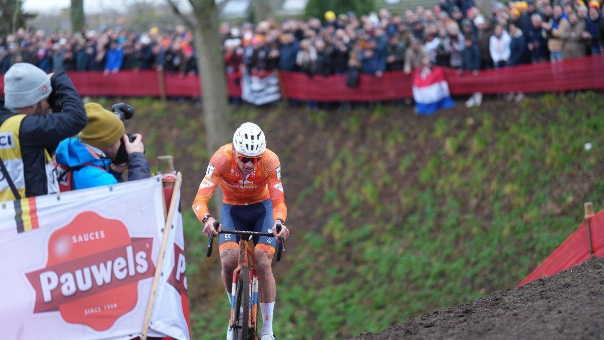 Mathieu van der Poel, en acción.