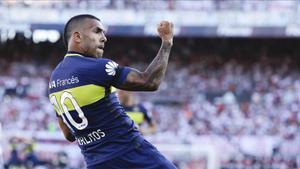 jcarmengol36595117 boca juniors  forward carlos tevez celebrates scoring agains161212100937