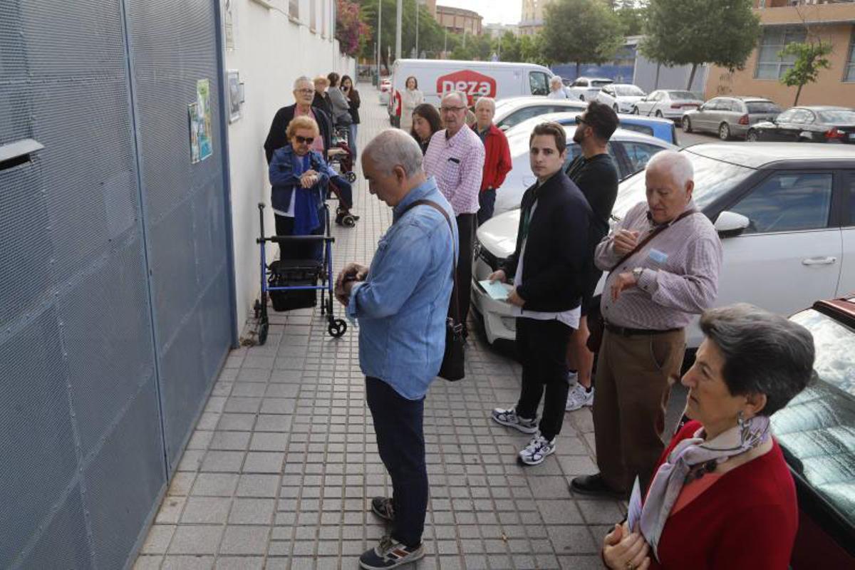 Córdoba capital vota para las elecciones andaluzas Córdoba capital vota para las elecciones andaluzas