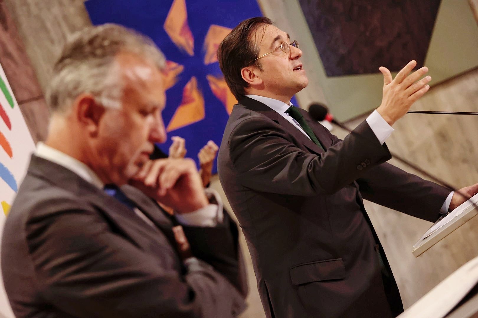 Encuentro del ministro José Manuel Albares y el presidente Ángel Víctor Torres en Tenerife