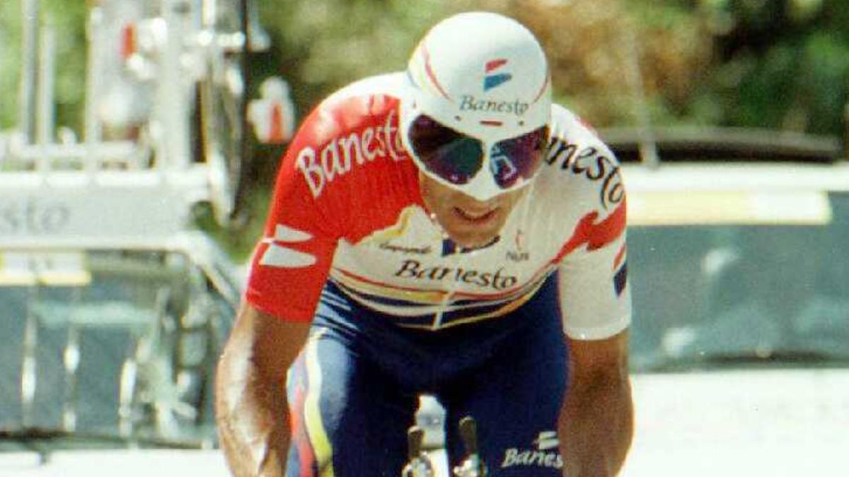 Miguel Induráin, durante una contrarreloj
