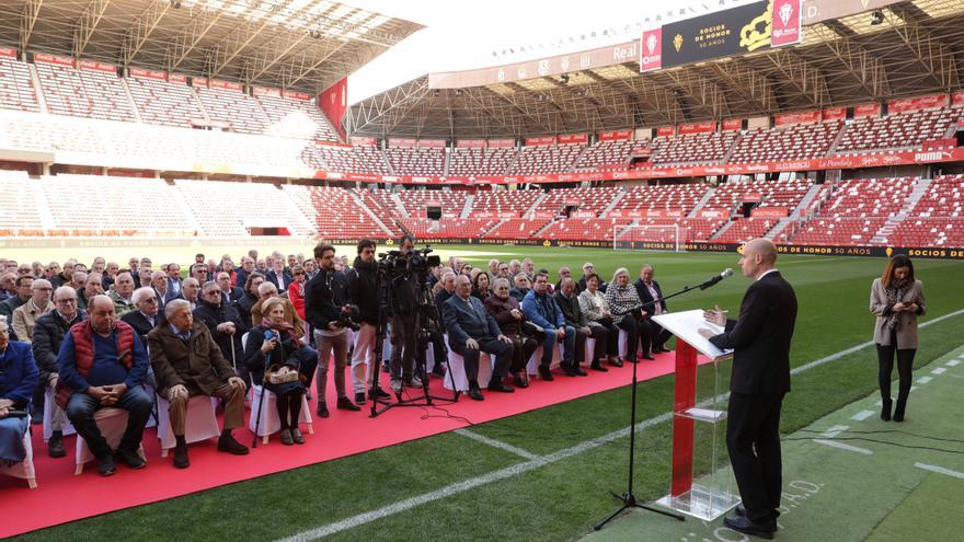 En imágenes, el homenaje del Sporting a sus nuevos socios de honor