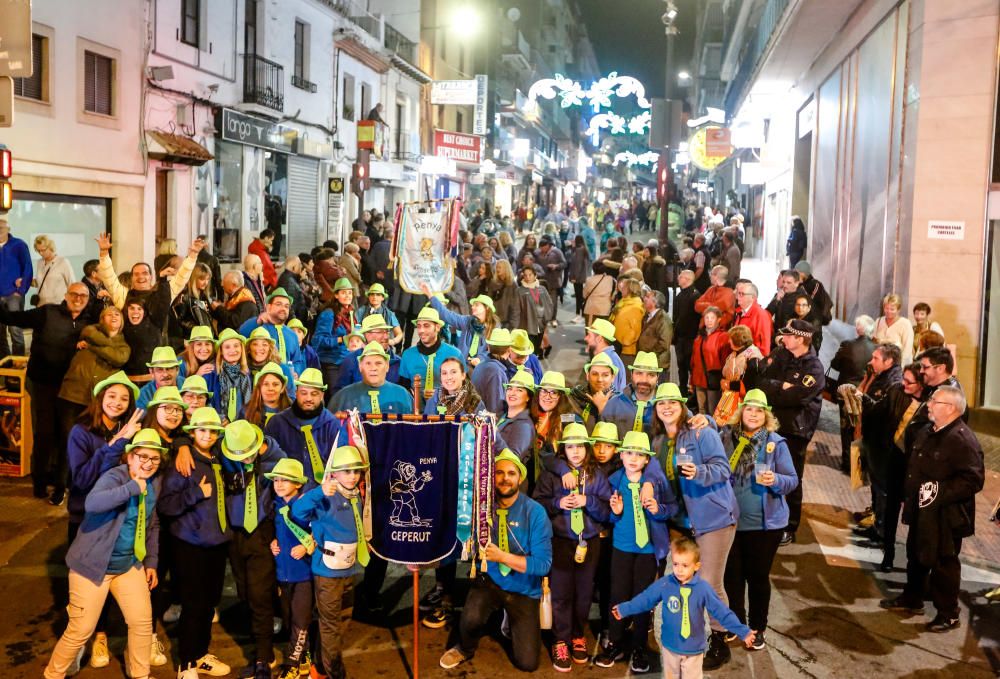 Las mejores imágenes de la Entrada de «Penyes» de Benidorm