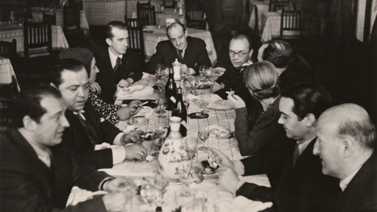 El archivo fotográfico localizado por la Asociación de Amigos de Vicente Aleixandre incluye imágenes del Nobel con figuras de la Generación del 27, entre ellas una fotografía poco conocida junto a Federico García Lorca.