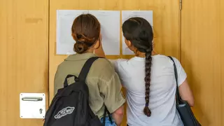 Una joven mallorquina denuncia los retrasos burocráticos de la universidad en la isla y el riesgo de perder un subsidio clave para poder continuar sus estudios