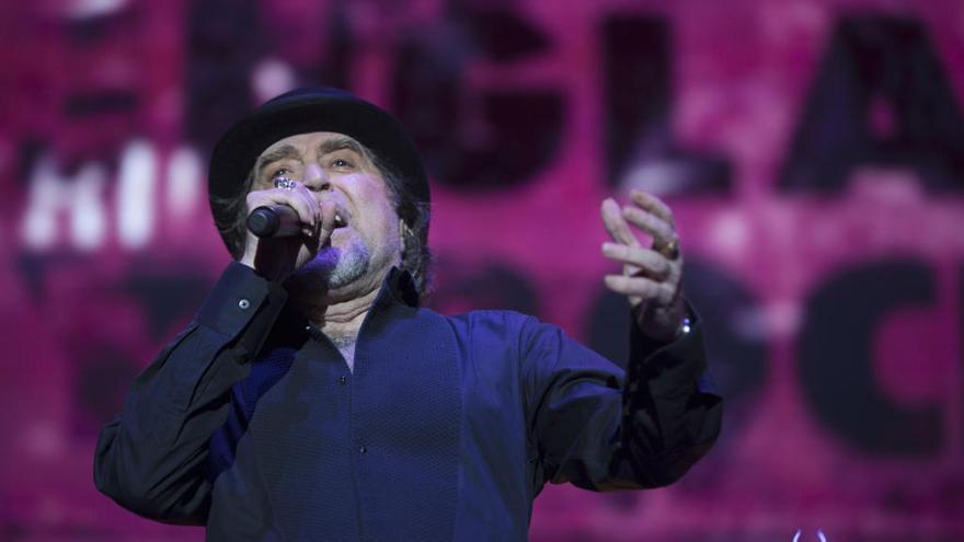 Joaquín Sabina abarrota la Plaza de Toros de València