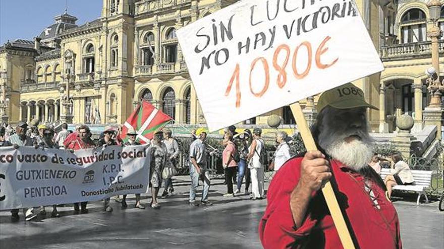 El Banco de España avisa de que hay que ajustar el sistema de pensiones