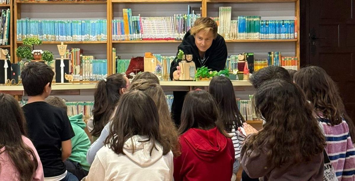 Niños de Toro participan en el taller creativo impartido en la Casa de Cultura. | CEDIDA