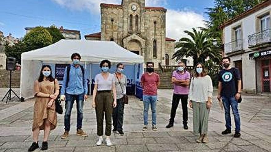 Mienbros del partido en Lalín.