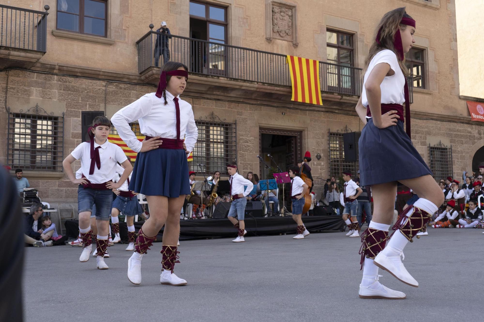 Totes les imatges de la trobada de balls de cascavells de Cardona