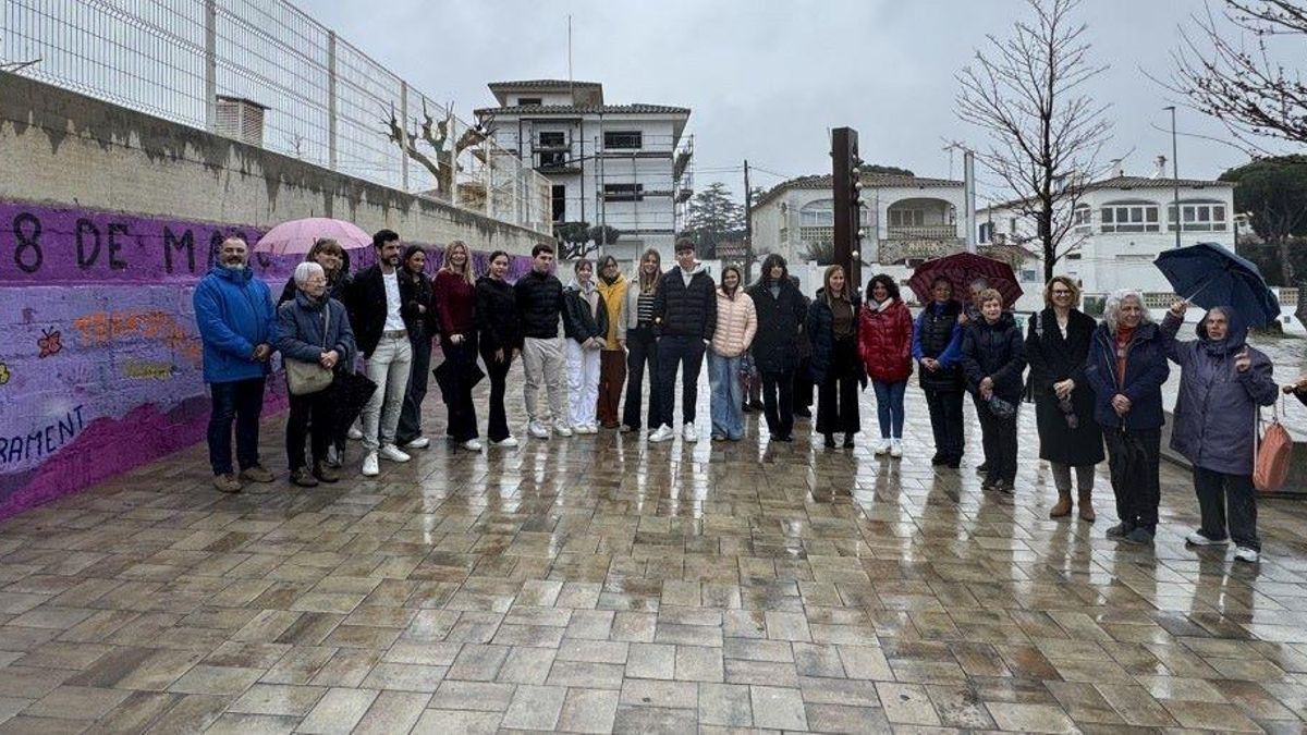 Els joves dels centres escolars de l'Escala, protagonistes del 8M