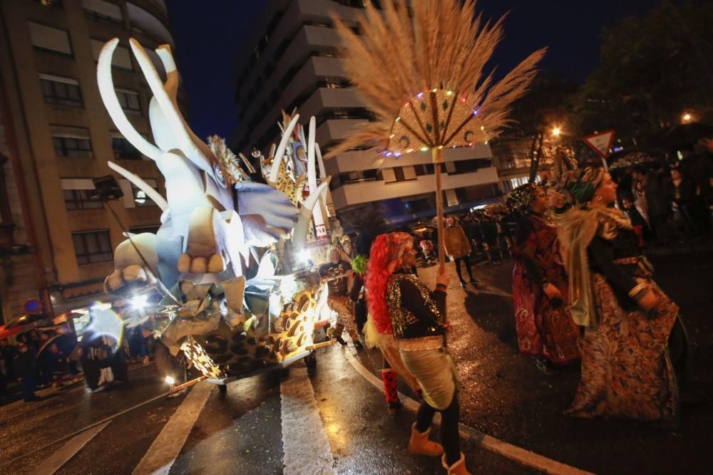 Desfile del martes de Carnaval en el Antroxu de Avilés